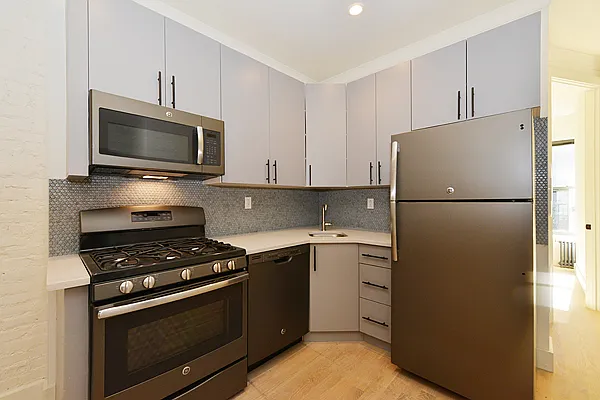 Rented by Bold New York | media 21