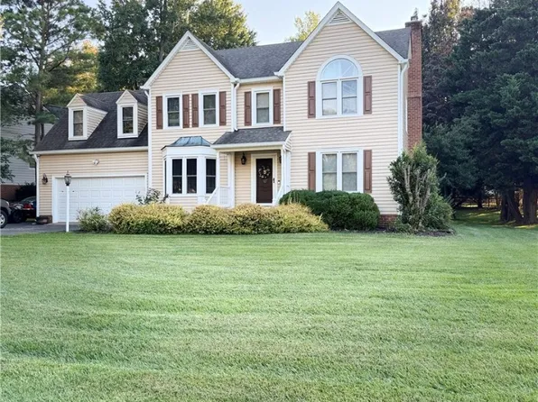 8806 Thornton Heath Dr, Chesterfield, VA 23832