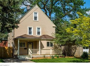 1447 Graber Dr, Lakewood, OH 44107