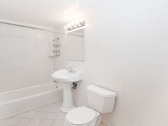 5th image of 311 Broadway APT 3B