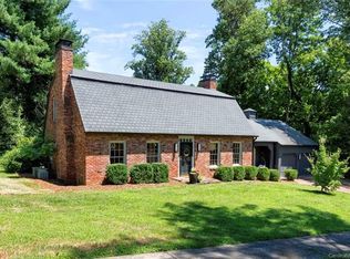 445 Kimberly Ave, Asheville, NC 28804