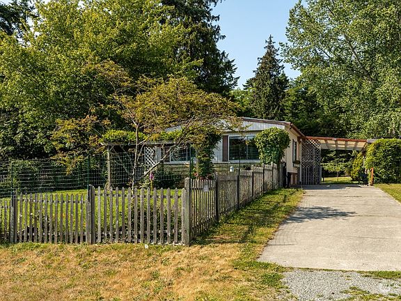 2nd image of 688 W Olympic View Drive