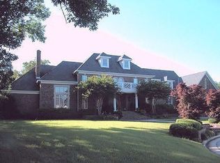 3303 Heatherwood Pl SW, Decatur, AL 35603