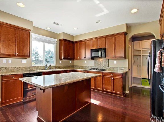 Large kitchen with walk in pantry