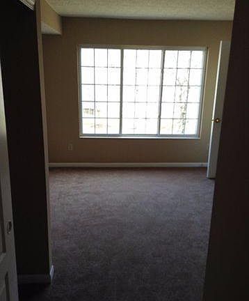 3rd image of 4221 Endeavor Dr Unit 303