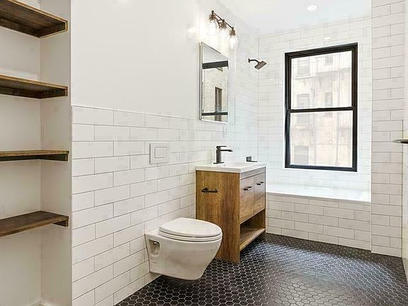 5th image of 135 Eastern Pkwy APT 2B