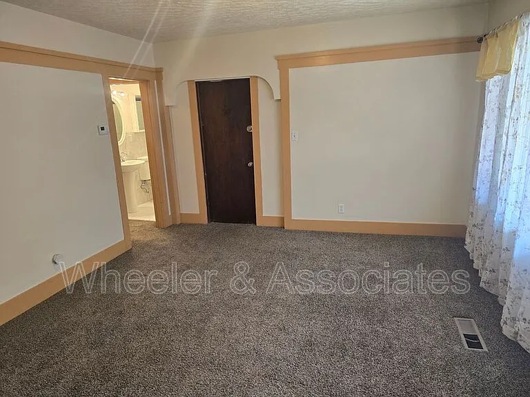 2537 Harrison Blvd #2 — Photo 6