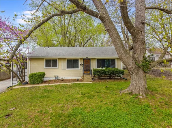 212 N Home Ave, Independence, MO 64053