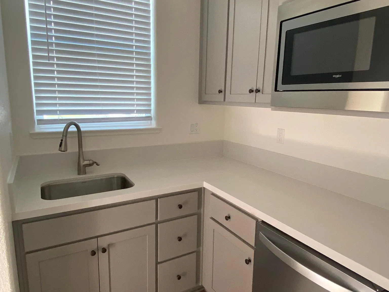 17132 Rembrandt Dr — Photo 3
