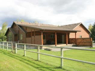 16 Paintbrush Ct, Star Valley Ranch, WY 83127