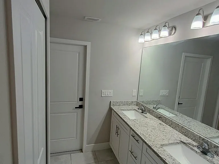 6311 Astoria Ave — Photo 18