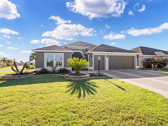 3rd image of 3983 McDowell Dr