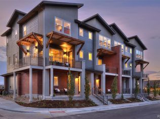 7858 W 43rd Cir, Wheat Ridge, CO 80033