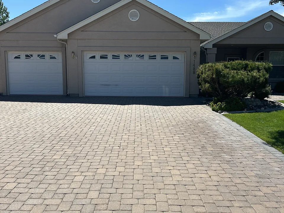 1488 Longfellow Ln