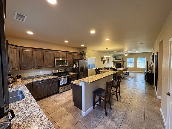 5th image of 2789 W Pico Del Monte Cir