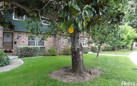 2nd image of 6417 Wexford Cir