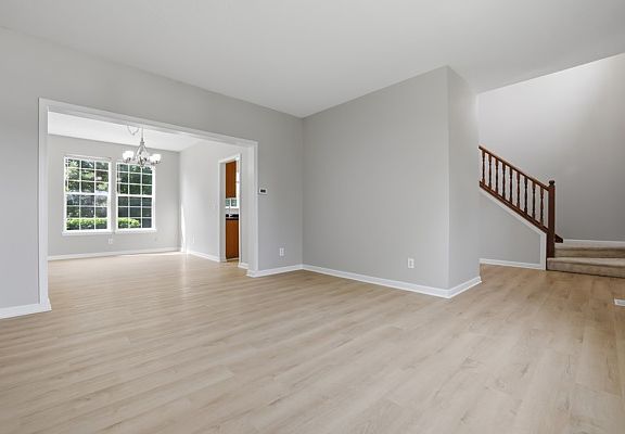 5th image of 9601 Cypress Way