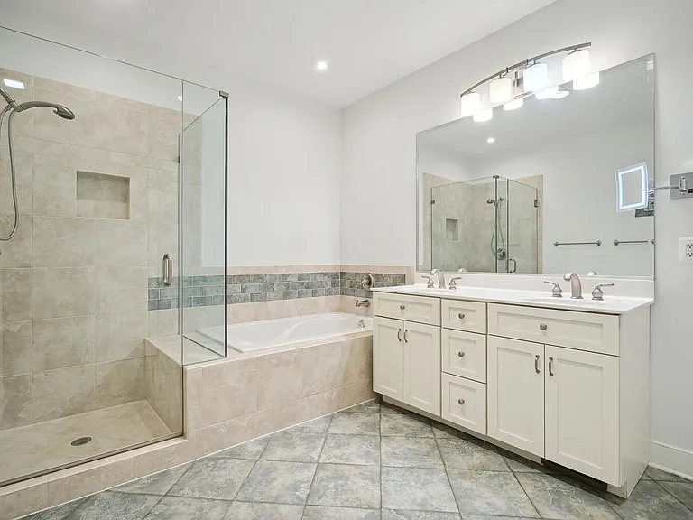 1530 Forest Villa Ln — Photo 67