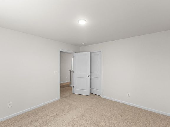 5th image of 5055 Tullamore Drive