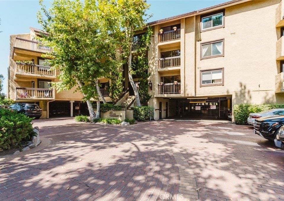 1st image of 3481 Stancrest Dr Unit 334