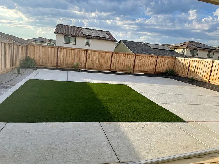 4850 Sagebrush Dr — Photo 3