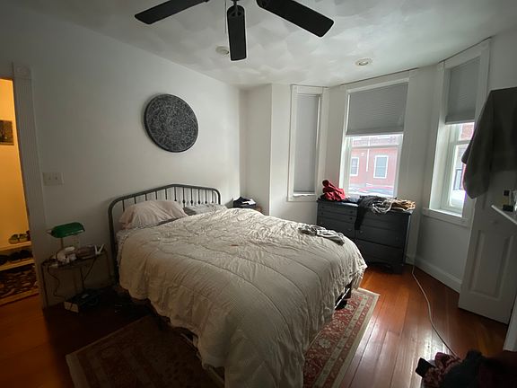 3rd image of 60 Webster St #1