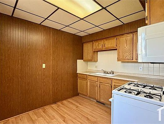 5th image of 1206 Lawrence Rd NE #3