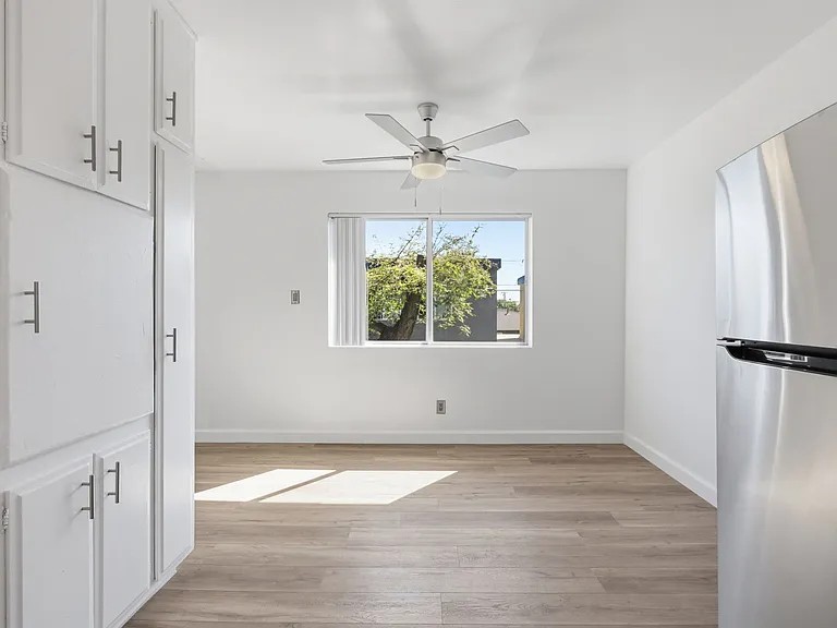 540 W Channel Islands Blvd #5 — Photo 16