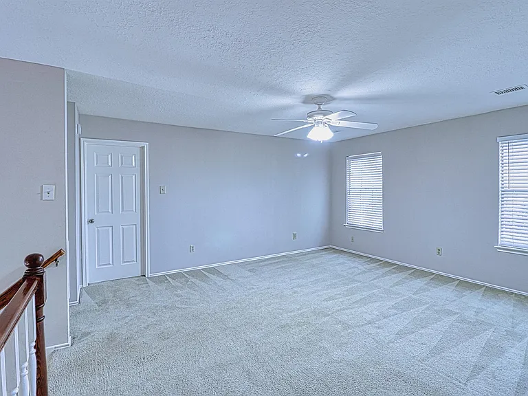 427 Birch Hill Dr — Photo 23