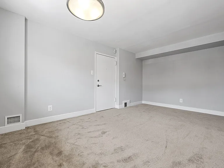 Rock Hill Apartments — Photo 12