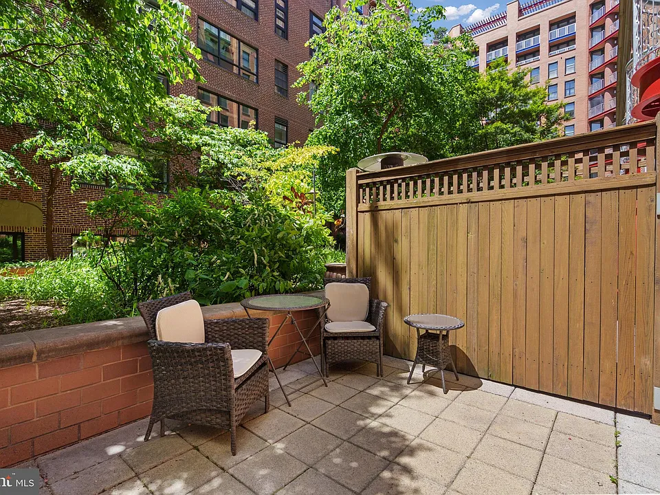 631 D St NW #245