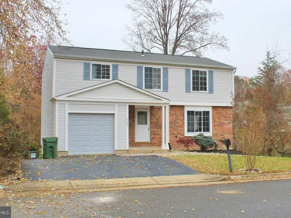 9400 Wrought Iron Ct, Fairfax, VA 22032