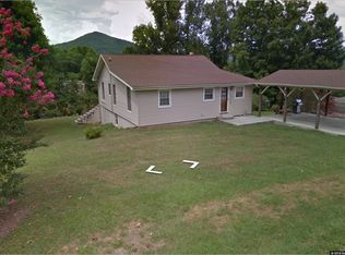 120 Lowe Dr W, Caryville, TN 37714