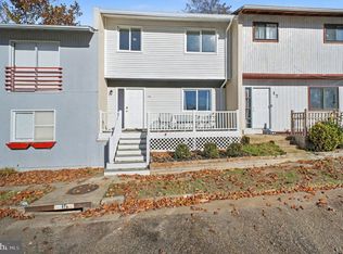 16 Wayside Ct, Stafford, VA 22554