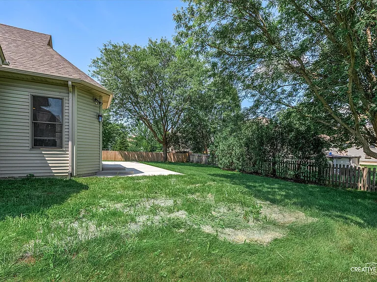 24456 Tufton St — Photo 24