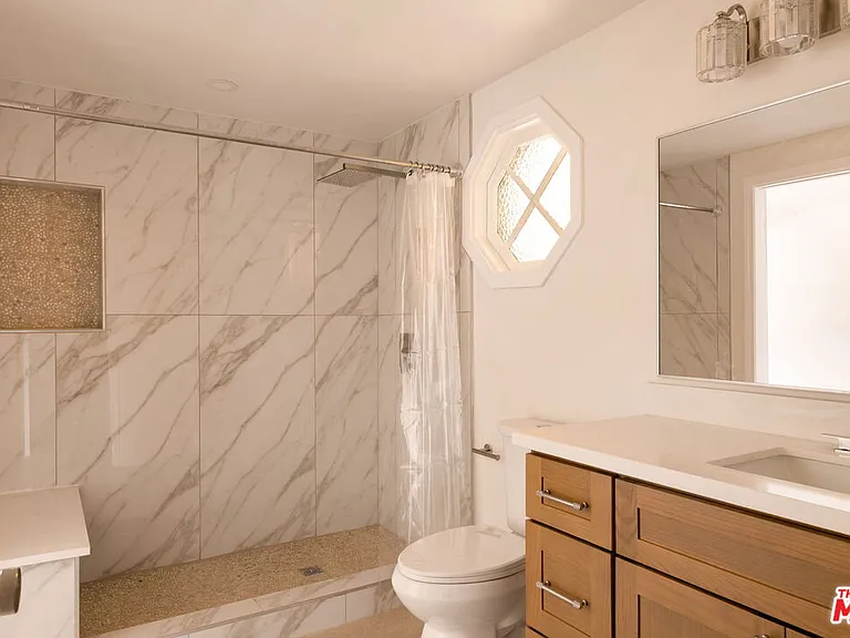 2158 Stradella Rd — Photo 20