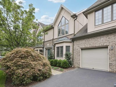 303 Chelsea Mnr, Park Ridge, NJ, 07656