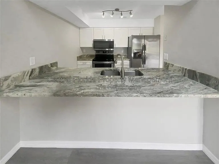 2709 Hunt Club Ln #1 — Photo 5