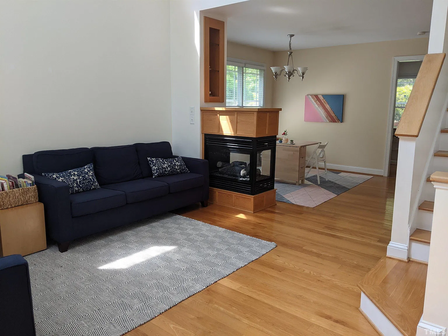 3 bed, 1690 sqft, $2,100 — Photo 4