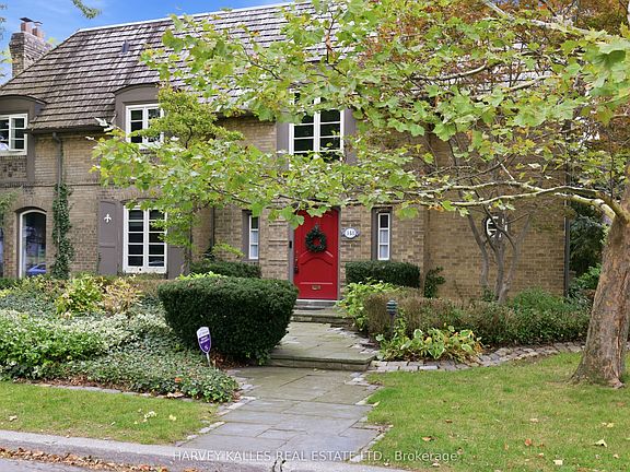 2nd image of 148 Strathallan Blvd