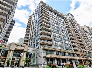 250 Wellington St W #528, Toronto, ON M5V 3P6