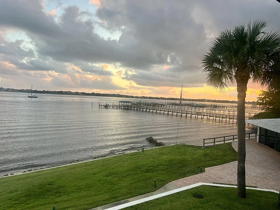 175 SE Saint Lucie Blvd #130