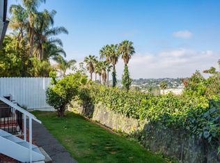 433 Ocean View Dr #B, Vista, CA 92084