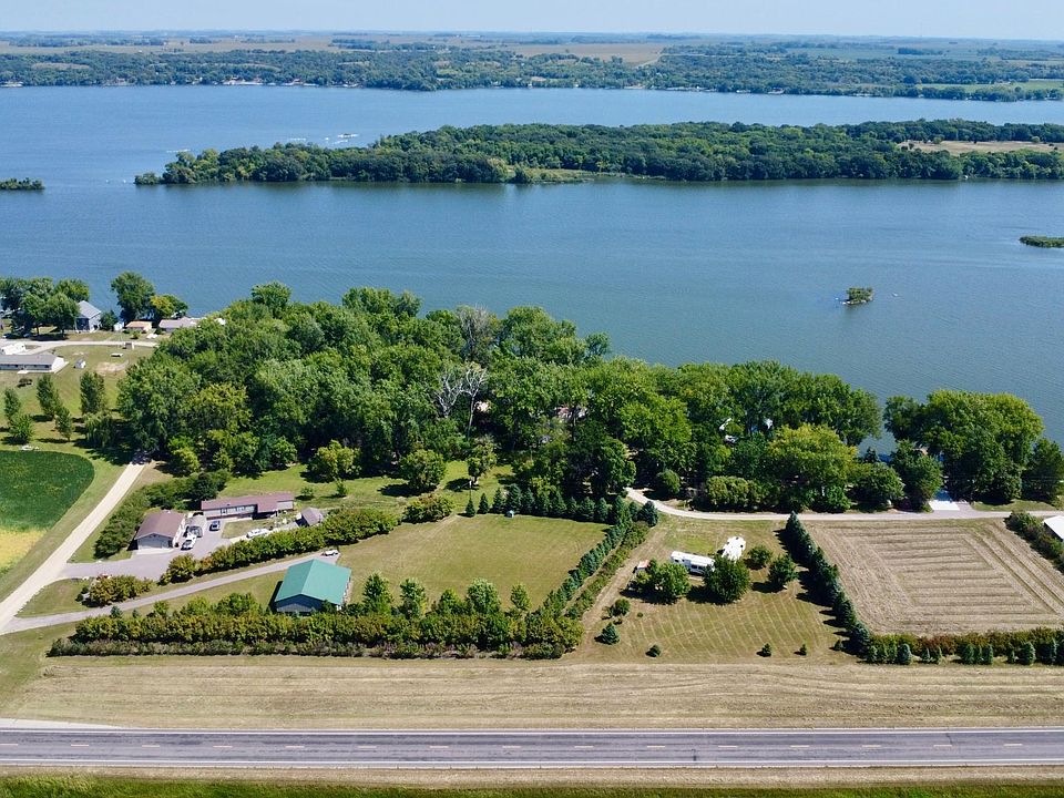 1st image of 48481 Baileys Bay Rd