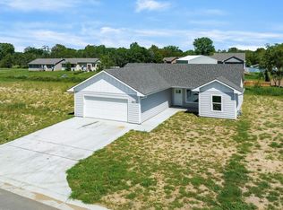 802 W 50th St S, Wichita, KS 67217