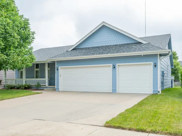 2113 2nd Ave SE, Altoona, IA 50009