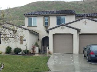 33264 Gold Mountain Rd, Yucaipa, CA 92399