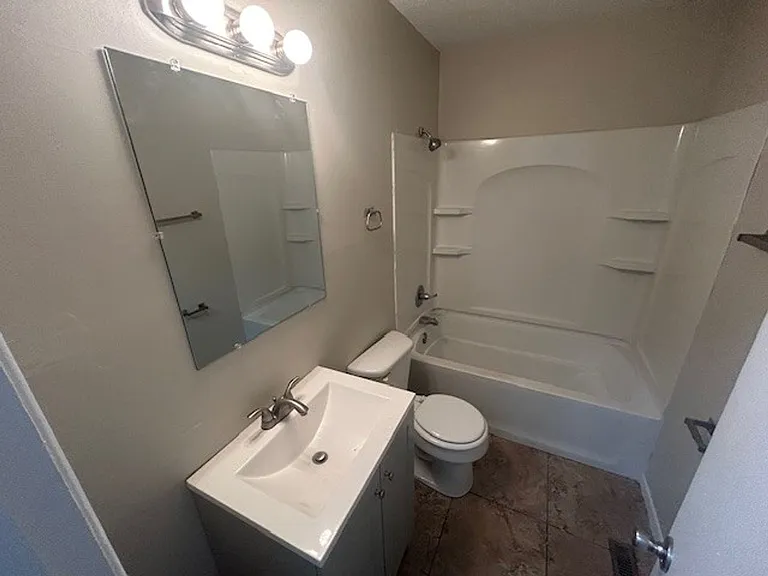 2738 S Minnesota Ave — Photo 11