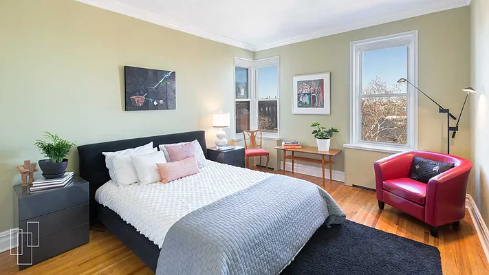 Sold by Garfield Realty  | media 24