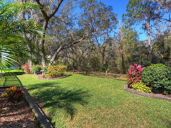 3rd image of 15006 Eaglepark Pl